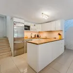 Ocean View Duplex Tenerife 펜션 *