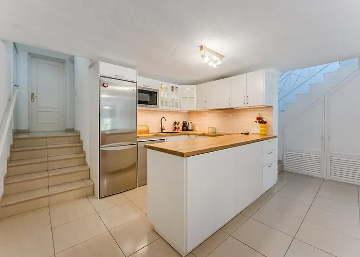 Ocean View Duplex Tenerife בית נופש *